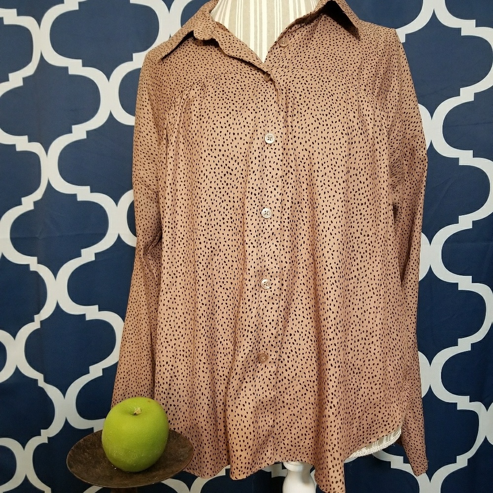 🌻🌺🌻BCBG GENERATION HI-LOW BLOUSE!!